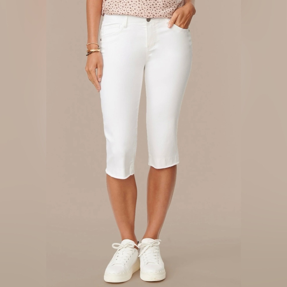 ~Democracy White "Ab"solution Skimmer Pants
